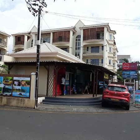 Residence Les Peupliers Flic En Flic Mauritius Exterior photo